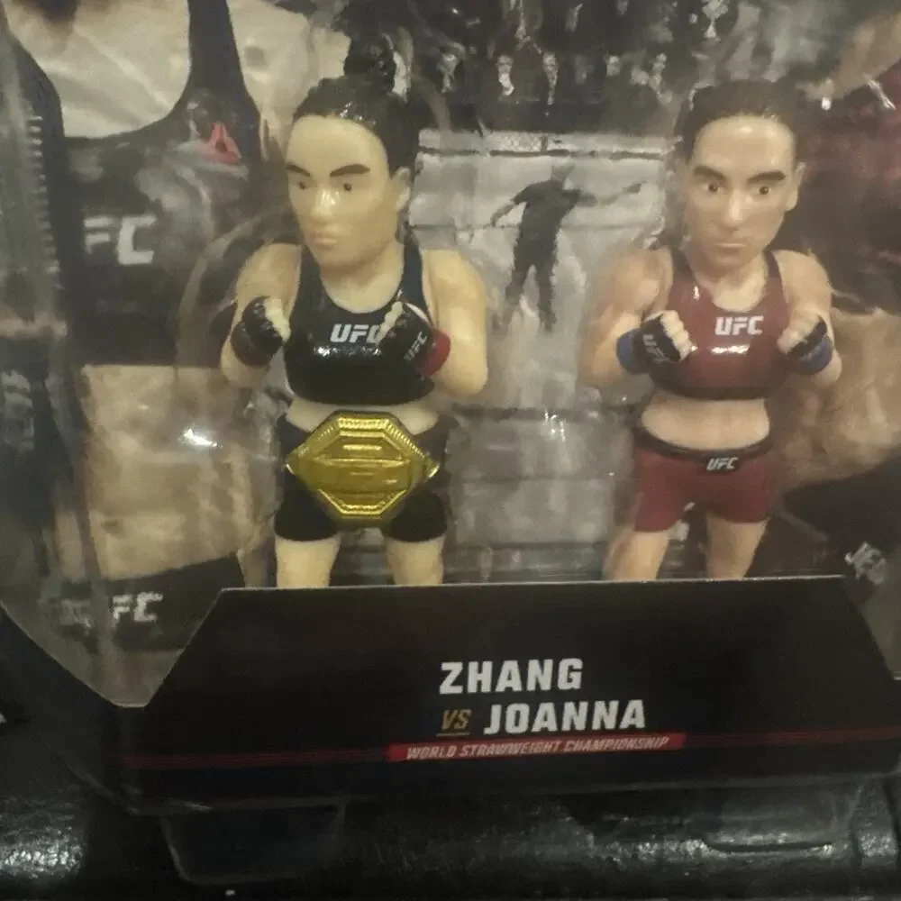 UFC Octagon Fighters Zhang vs Joanna UFC 248 Collectible Fights Figure Pack